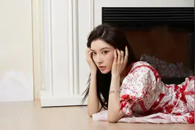 28岁女星疑似恋情曝光！与22岁男星同回家过夜，男方刚被曝买钻戒图片