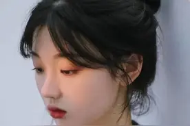 到底是怎样的宝藏女孩，连李健都怀疑她的身世？图片