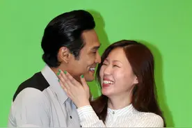 和姐姐的闺蜜谈恋爱图片