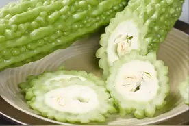 真真说 | 吃苦瓜可以降血糖，是真的吗？图片