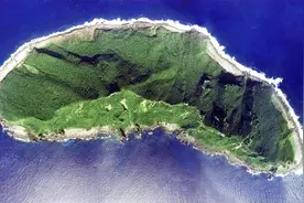 中国东部战区副司令访日 日媒重点关注：钓鱼岛属该战区管辖视频封面