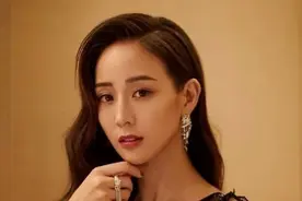 张钧甯妈妈力挺女儿，发千字长文和旧照片，心疼女儿的立场图片