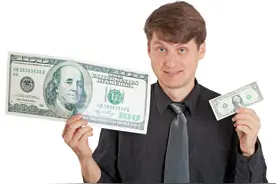 城市创文创卫，志愿者没有工资，为何公务员却能拿到两万元补贴？图片