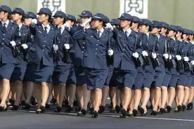 二战时期日本为何会让女兵穿裙子上前线？背后用心实在太险恶图片
