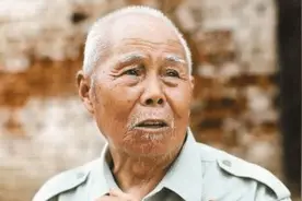 特等功臣隐姓埋名50年，因一个小布包身份暴露，直接惊动中央图片