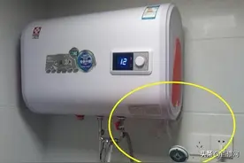 什么情况下，电热水器是一定要拔掉插头？维修师傅给了两个建议图片