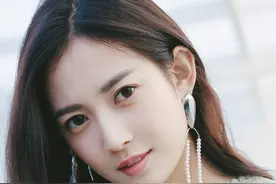 歌曲音频 |《一生中最爱的人》—艾歌图片