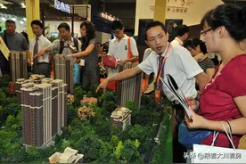 买房距离地铁多远才合适？并不是越近越好，过来人告诉你亲身感受图片