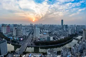 有钱人追着买！徐州豪宅原来只有两个板块，其中一个是云龙湖图片