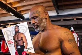 泰森目前的真实实力如何？乔书亚：看似能统治重量级，实际比较差图片