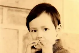 靠上天给饭吃的冯绍峰，也免不了跑龙套，艰辛打拼的岁月图片