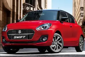 2022款SWIFT实车曝光！或售6万，1.2混动引擎油耗3升，还看啥飞度图片