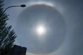 长春上空出现罕见奇观图片