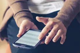 我，当保安5年，告诉你在深圳做保安一个月能拿多少钱，待遇如何图片