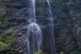 庐山三叠泉图片