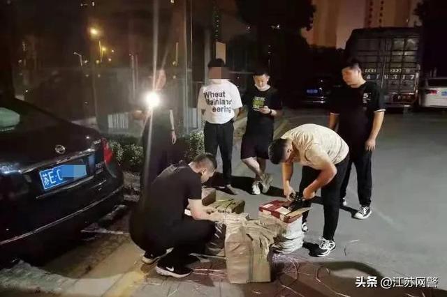 江苏盐城：出动警力1500人次！建湖警方持续开展集中清查行动