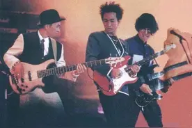听过家驹93年雷鬼版的《真的爱你》吗？改编灵感居然来自一个醉汉图片