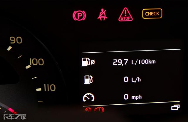 堪称工业艺术品，实拍沃尔沃FH16 750干线大件运输车