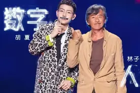 破音跑调，飙高音累到裤子崩开，但我还是要给这位31岁歌手点个赞图片