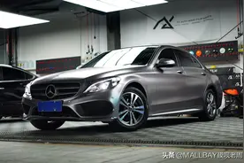 战斗灰不好驾驭 可偏偏这位红装却把这台奔驰C260改成了这样图片