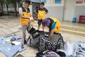 你看不上眼的废品回收行业，竟然被一批高材生玩出了新花样图片