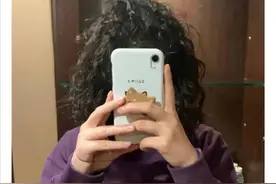 短发烫完像大妈怎么救？4个小技巧轻松帮你解决图片