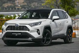 原价落地+排队等号，丰田RAV4荣放购车价格调查图片