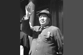 毛主席晚年迷上李小龙电影，边看边拍手叫好：打得好，功夫好图片