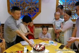 杜新枝的迷惑操作之大笑图片