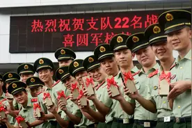 哪个阶段当兵最好？老兵：不建议初中生去，原因有4点，望周知图片