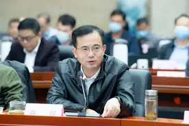 江西省司法厅机关组织第六次集体学法活动图片