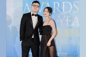 宁桓宇夫妻取关删博疑婚变，孩子刚满半岁，13届快男团也被取关图片