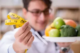 糖尿病患者早餐能吃牛奶和鸡蛋吗？和你聊一聊糖尿病的饮食误区图片