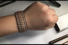 手工皮具 快到夏天了 做个皮编织手环图片