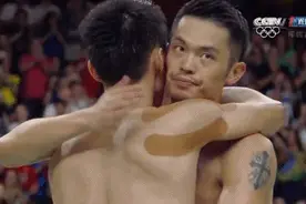 林丹宣布退役，昔日“宿敌”一句话让人泪奔图片