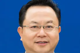 全国人大代表、荆门市市长孙兵：实施“一二三四五”发展计划，创建优化营商环境先行区图片