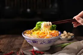 螺蛳粉的出圈网红史图片