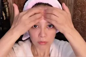 瘦脸必学 宁静的脸部按摩手法图片