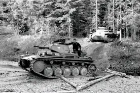 解放军一个师有多少人？和外军相比，编制上有何不同？图片