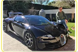 Carry全场的C罗有多豪？20辆豪车挤爆车库，3辆布拉迪总价过亿图片