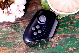 北通T1游戏手柄：大屏游戏新体验，平板也能辅助压枪了图片