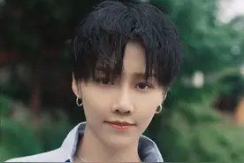 刘雨昕不当言论惹争议，发文道歉难服众，真的该去补补文化课了图片