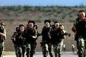 新兵到部队后，入伍训练最怕哪个项目？老兵都能同时说出答案图片