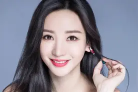 女人天天涂口红，和偶尔涂口红，差别这么大，看完你还涂吗？图片