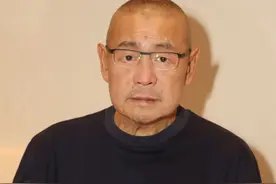 香港富商刘銮雄，也无奈割肉了图片