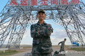 江苏“兵哥哥”学霸：毅然参军服役，三获部队嘉奖，退伍返校仍然名列前茅！图片