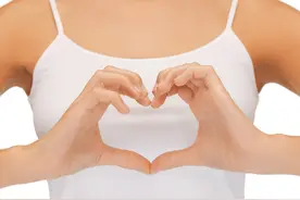 乳房松弛下垂怎么办？3个方法，保持胸部坚挺图片