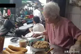 90岁的老太太还在为事业奋斗，年轻的你为何选择安逸图片
