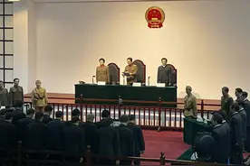 65年前，这里举行了一场史无前例的正义审判图片