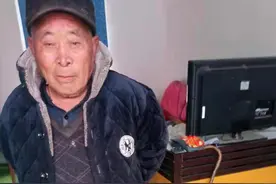 81岁老人因寻衅滋事获缓刑，未删举报帖后转为实刑3年，病房输液时被带走收监，律师申诉认为应保障申辩权图片